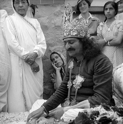 Crowned - At Tomb - 1938